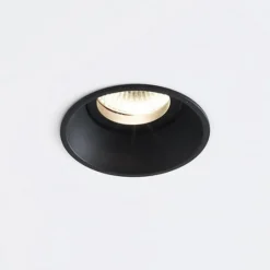 Wever & Ducre Oprawy Wpuszczane<Deep IP44 1.0 LED czarny - Wever & Ducré - oprawa wpuszczana czarnyŚwiatło: 10w LedMateriał: AluminiumOpcjonalnie: zasilacz, element montażowyPopularne kategorie: Oprawy wpuszczane, Lampy do domu, oświetlenie do domu, Oświetlenie do mieszkania, Markowe lampy, Ekskluzywne marki oświetleniowe, Modne lampy, Wpuszczane lampy techniczne, Lampy belgijskie, Oprawy sufitowe wpuszczane LED, Lampy sufitowe do garażu Nie wiesz na jaką lampę się zdecydować? Potrzebujesz pomocy w wyborze stylu, modelu, rozmiaru, a może mocy oprawy?